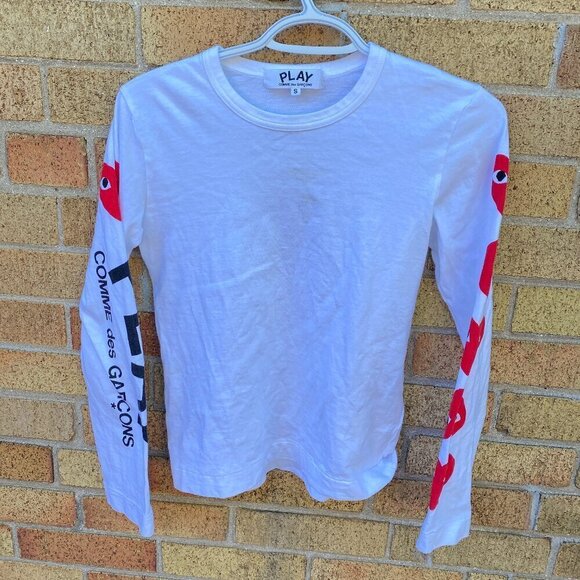 Achetez Des Comme Des Gracons PLAY Five Heart Logo Shirt Small - Picture 2 of 11